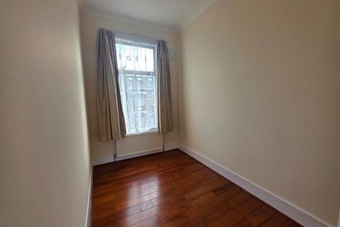 undefined, Derby Avenue, North Finchley, N12