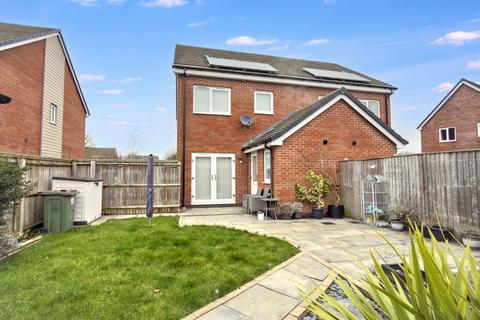 undefined, Appletree Close, Coalville, LE67