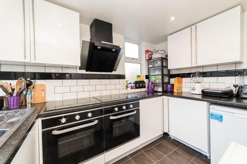 4 bedroom terraced house for sale, Monastery Street, Canterbury, CT1