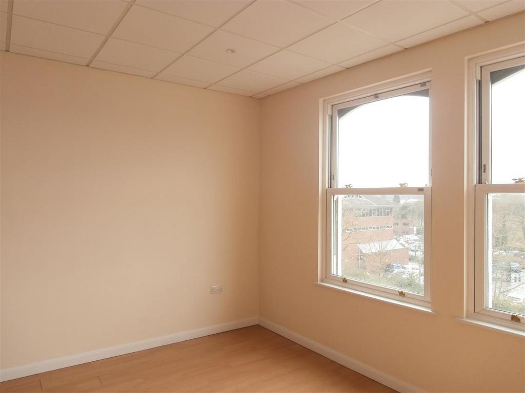 Lounge 01.jpg