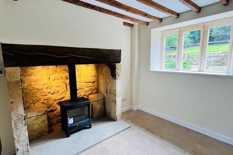 undefined, Willersey Hill, Saintbury, Broadway