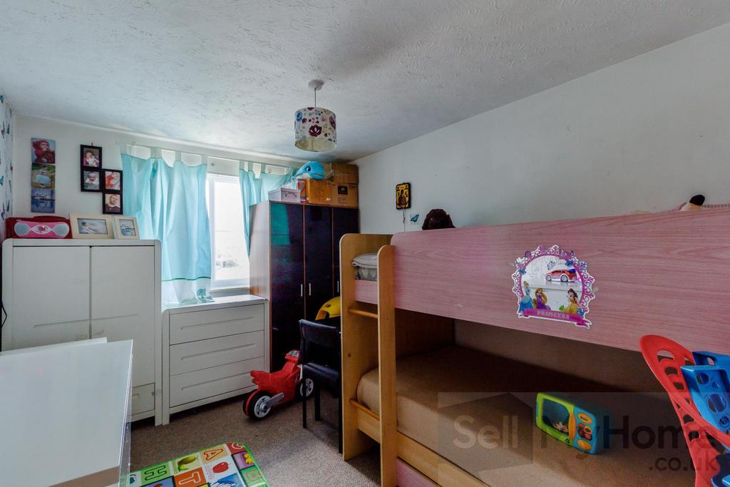 8385708-interior05-800.jpg
