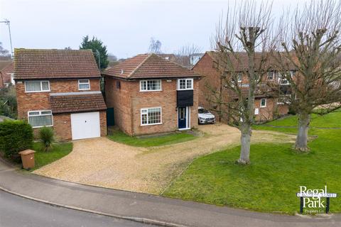 4 bedroom detached house for sale, Chancery Lane, Peterborough PE6