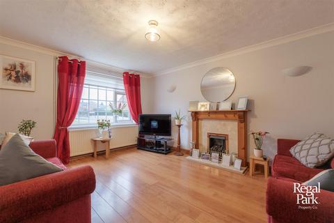 4 bedroom detached house for sale, Chancery Lane, Peterborough PE6