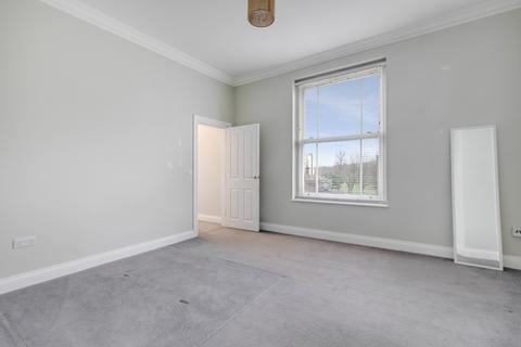 1 bedroom apartment to rent, The Gardens, East Dulwich London SE22