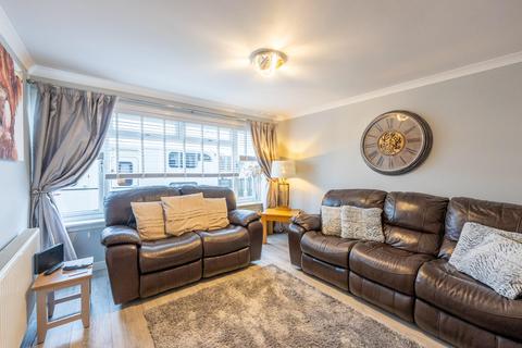 undefined, Jura Wynd, Coatbridge, ML5 2RW