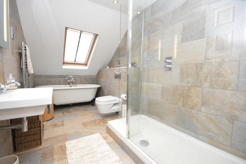 undefined, North Approach Road, Kincardine, FK10