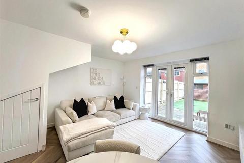 undefined, Brabazon Road, Rogerstone, Newport