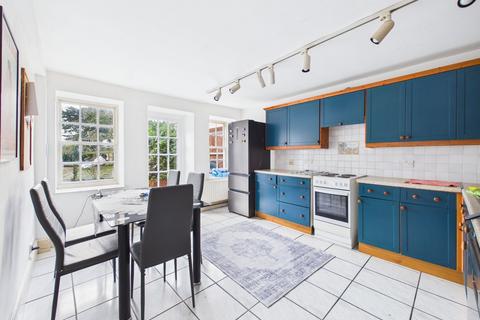 undefined, Watling Street West, Towcester, NN12