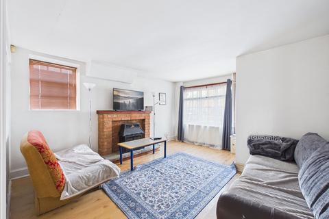 undefined, Watling Street West, Towcester, NN12