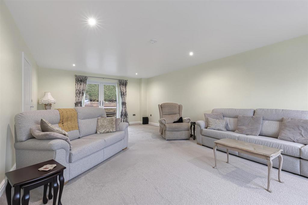 Sitting Room 2.jpg