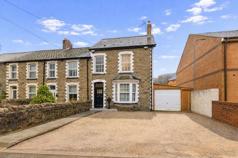 Lewis Terrace, Pontnewynydd, NP4