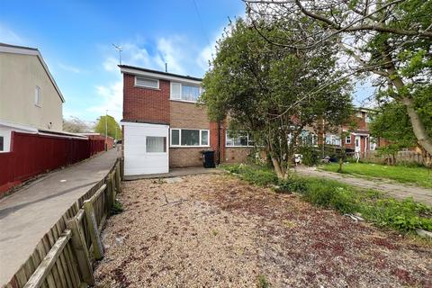 Woodgreen Walk, Leicester, LE4