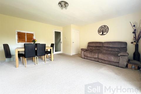 undefined, Woodgreen Walk, Leicester, LE4