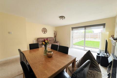 undefined, Woodgreen Walk, Leicester, LE4