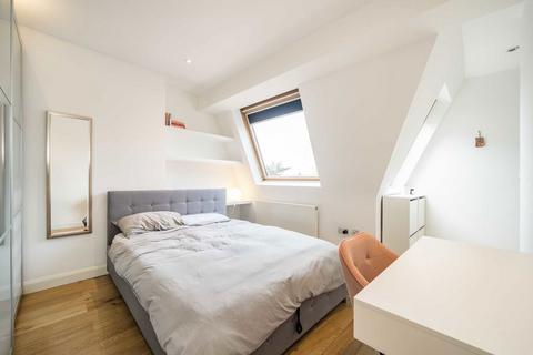 1 bedroom flat to rent, Lancaster Road, London W11