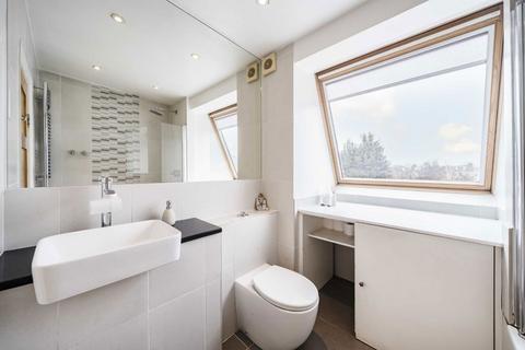 1 bedroom flat to rent, Lancaster Road, London W11