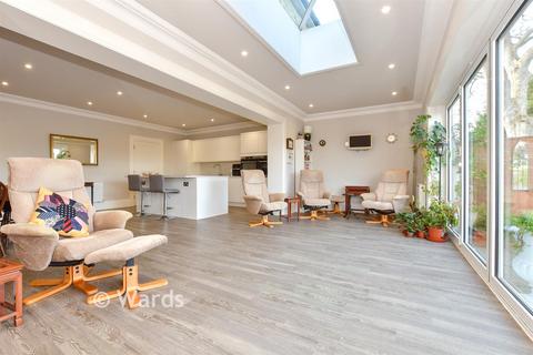 4 bedroom semi-detached house for sale, Mill Road, Deal, Kent