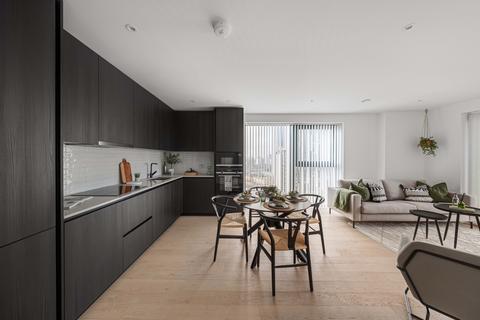 2 bedroom flat for sale, Hawksbury Heights, London SE17