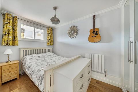 1 bedroom flat to rent, High Wigsell, 35 Twickenham Road, Teddington, TW11