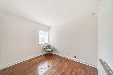 3 bedroom flat to rent, Pinner Road, Harrow, HA1
