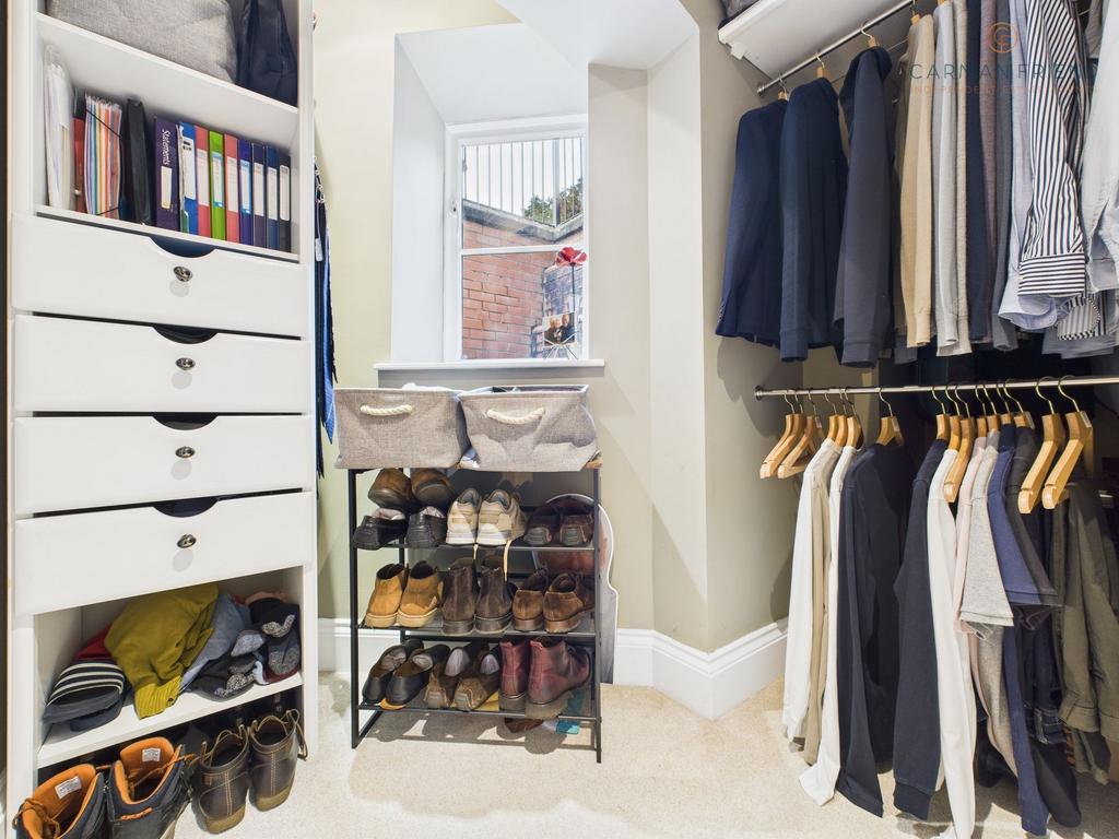Walk In Wardrobe