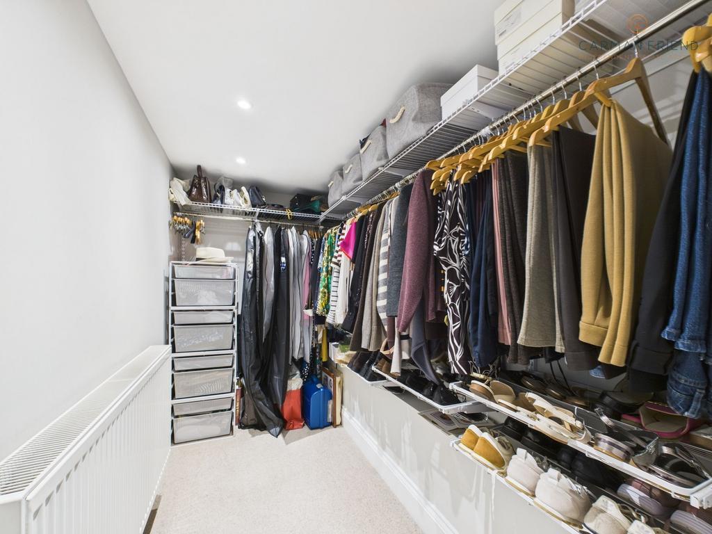 Walk In Wardrobe