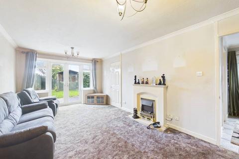 undefined, Bateman Close, Tuffley, Gloucester, Gloucestershire, GL4