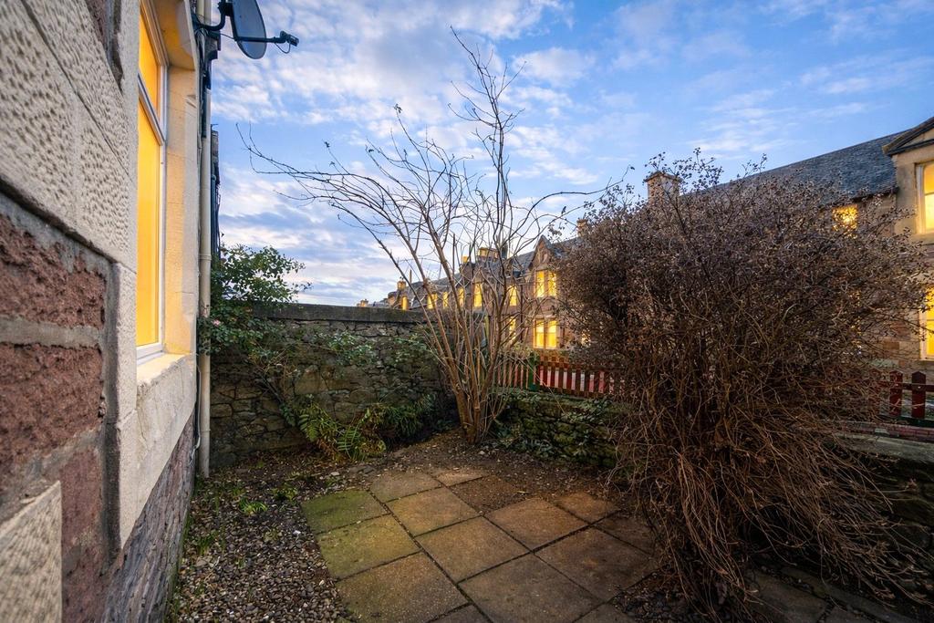 Garden and Location