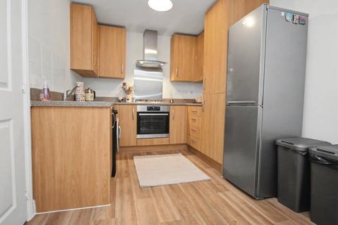 3 bedroom townhouse for sale, Rosedale Court, Wakefield, West Yorkshire