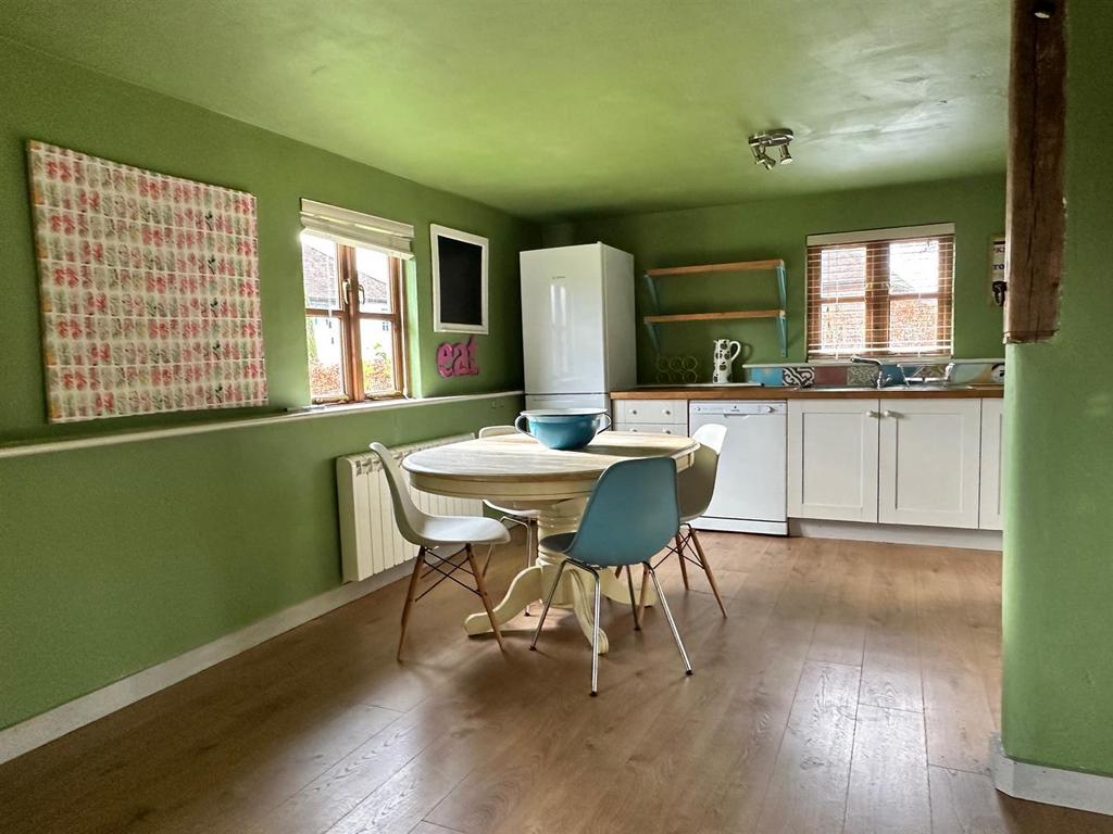 Kitchen.jpeg