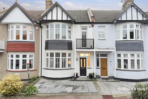 undefined, Lord Roberts Avenue, Leigh-On-Sea SS9