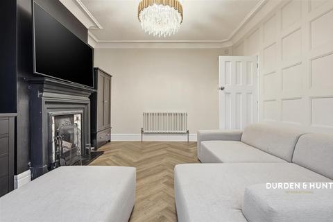 undefined, Lord Roberts Avenue, Leigh-On-Sea SS9