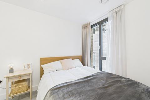 1 bedroom apartment to rent, High Street, Staines-upon-Thames, Surrey, TW18
