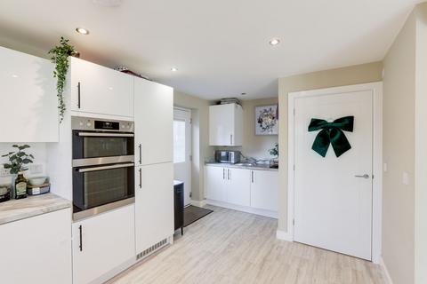 undefined, Goldfinch Close, Nottingham NG9