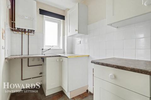 1 bedroom apartment to rent, Stradbroke Road, LOWESTOFT