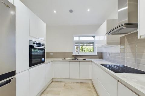 undefined, Rawden Place, Cardiff CF11