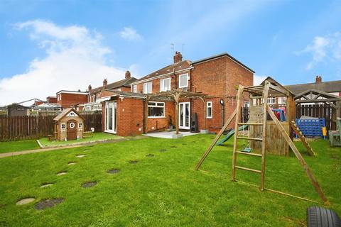 3 bedroom semi-detached house for sale, Worcester Road, Hull