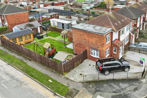 3 bedroom semi-detached house for sale, Worcester Road, Hull