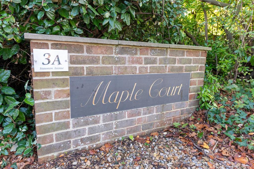 33 Maple Court 20 1.jpg