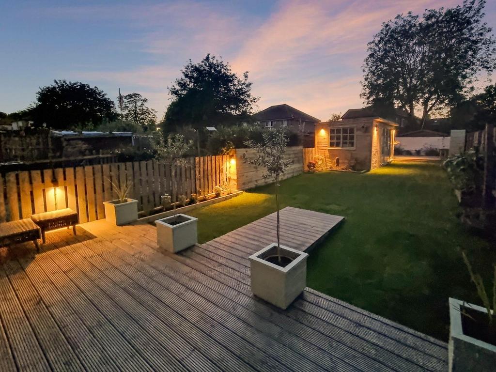 Garden 4.jpg