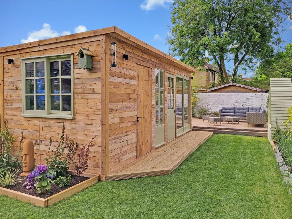Garden 2.jpg