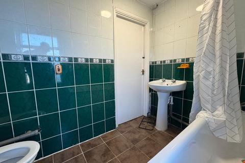 Studio to rent, Thorncombe Road, London, SE22