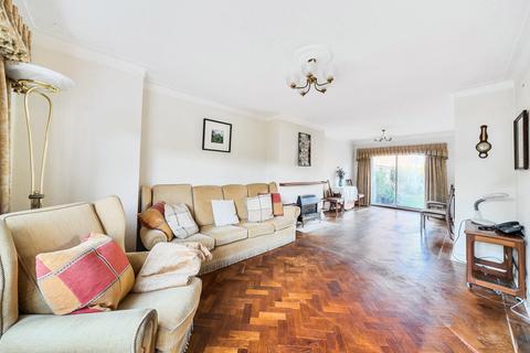 4 bedroom semi-detached house for sale, Thornhill Way, Shepperton, TW17