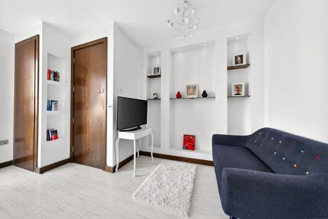 2 bedroom flat for sale, Albion Drive, London E8