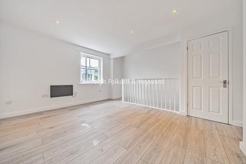 undefined, Dartmouth Road, London, SE23