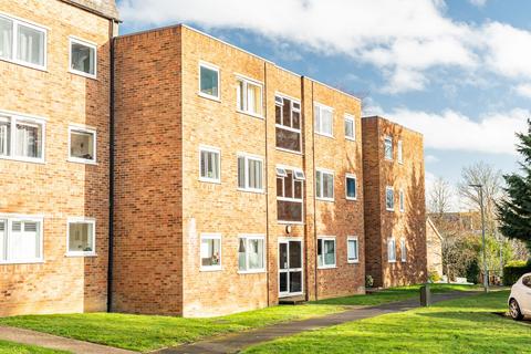 1 bedroom flat for sale, Kestrel Court, Ware SG12