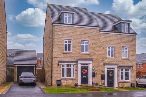 Holden View, Birkenshaw, Bradford