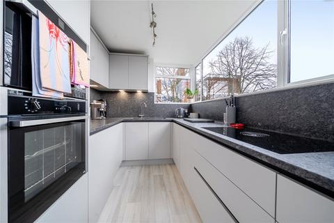 2 bedroom apartment to rent, Westmoreland Road, Bromley, BR2