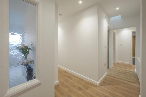 undefined, Elmwood Road, Stourbridge, DY8 5JL